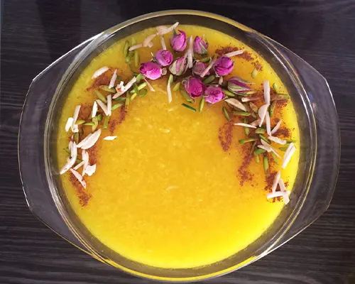 طرز تهیه شله زرد یک دسر خوشمزه و ایرانی برای هر مناسبتی