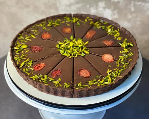طرز تهیه تارت شکلاتی خانگی؛ خوشمزه، ساده و مخصوص مهمانیها