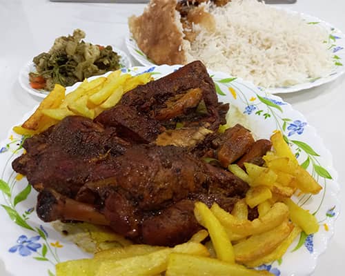 طرز تهیه خورش مرغ ترش با رب انار+ نکات خوشمزه تر شدن خورش مرغ