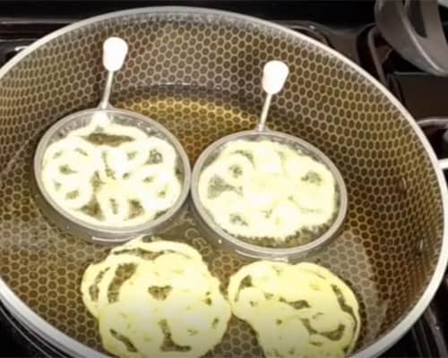 طرز تهیه زولبیا بازاری مرحله به مرحله باتمام فوت وفن ها (1)