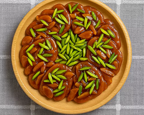 طرز تهیه سوهان عسلی خوشمزه و مجلسی در خانه
