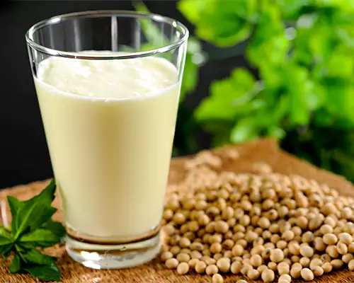 طرز تهیه شیر سویا خانگی خوشمزه و سالم مرحله به مرحله