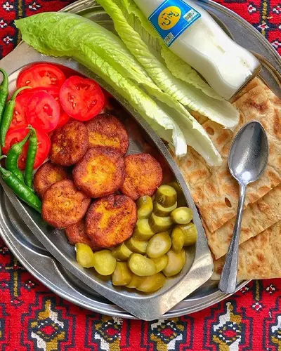 طرز تهیه کوکوی مرغ، یک غذای سریع و خوشمزه